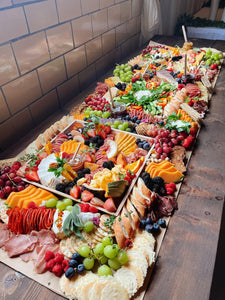 Medium Charcuterie/Graze Table